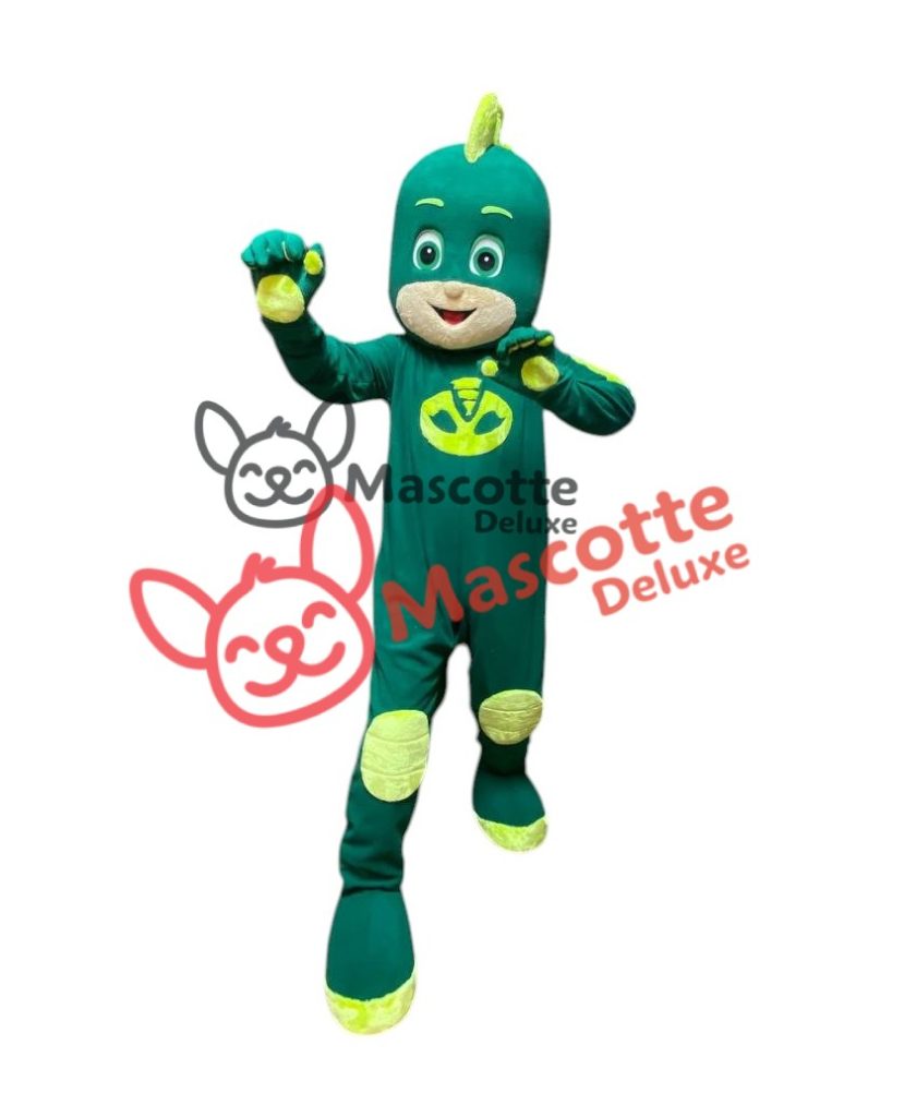 3 Mascots includes ( Gekko mascotte, Connor mascot, Owlette costume)